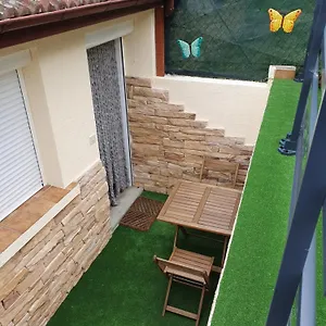 Le Sud De St Just D'avray Hébergement de vacances